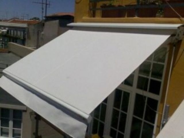 toldo articulado